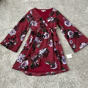 NWT‎ Adam Levine Floral Hi-lo Dress Small 4 6 Wedding Guest Flowy Romantic NEW